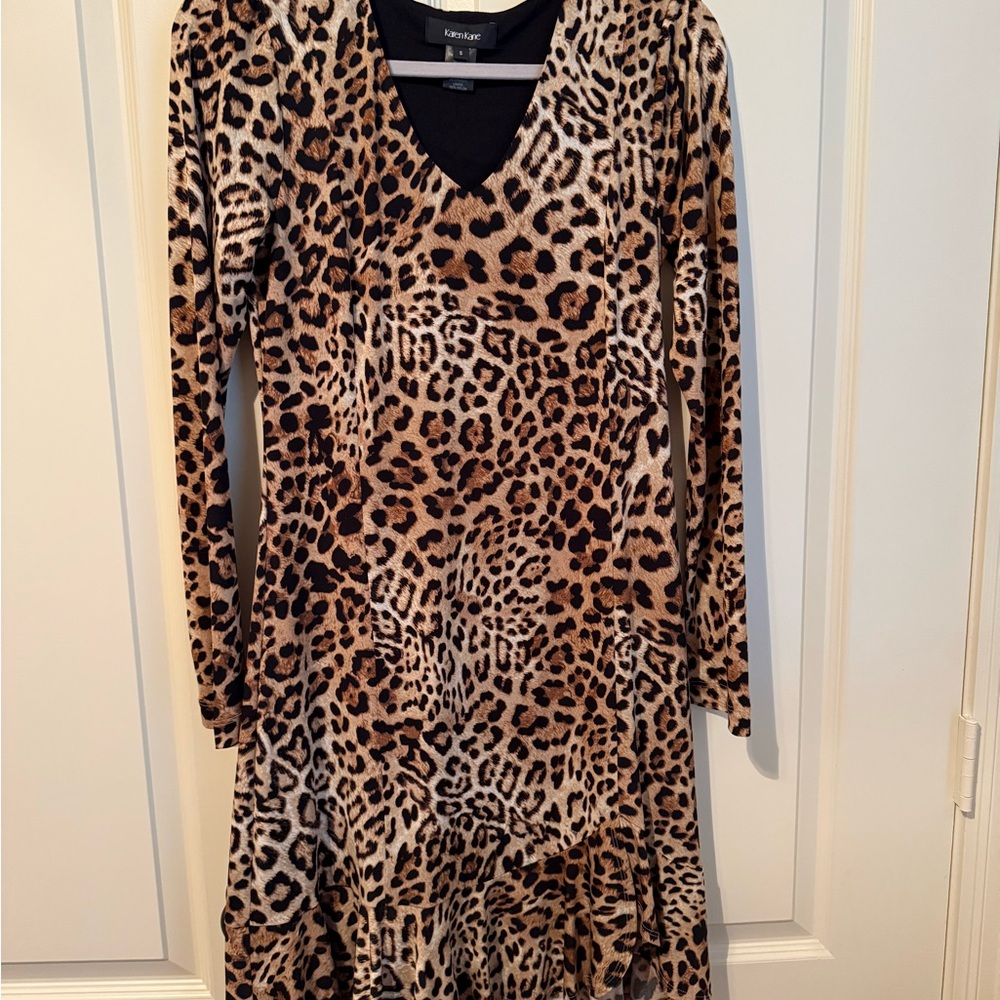 Karen Scott Leopard Print Long Sleeve V-Neck Dress in Brown and Black size S
